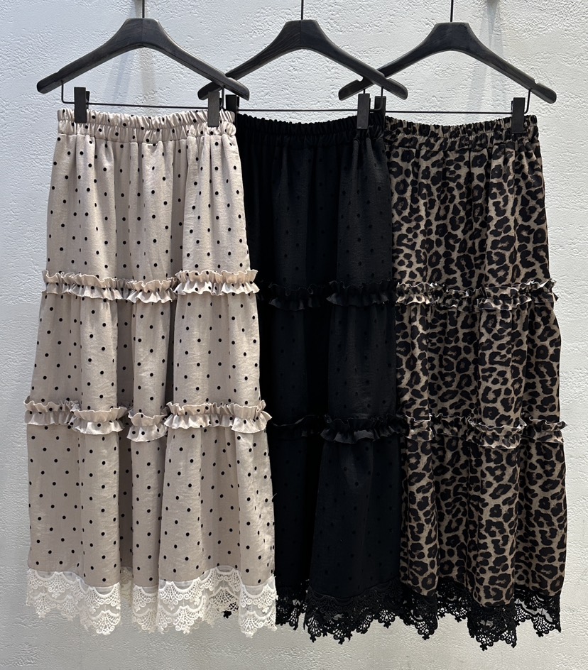 TRIPLE SEVEN東大門㊣實拍女裝新款時尚人氣真品長裙圓點褶邊TRIPLE SEVEN長裙