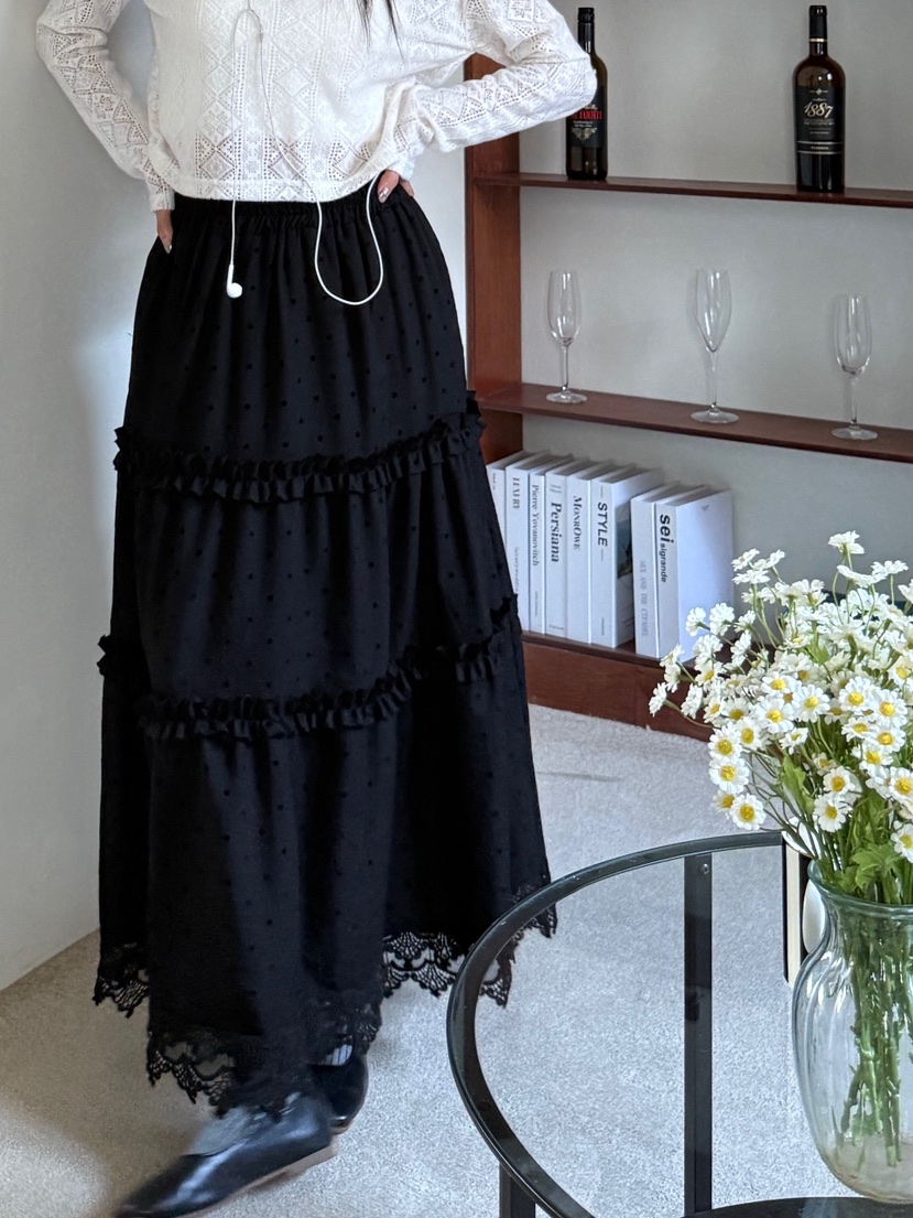 TRIPLE SEVEN東大門㊣實拍女裝新款時尚人氣真品長裙圓點褶邊TRIPLE SEVEN長裙