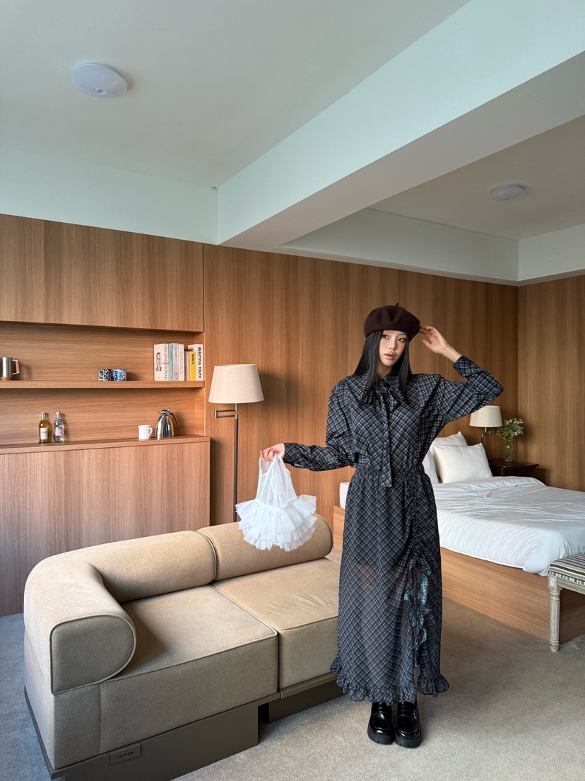 TRIPLE SEVEN東大門㊣直郵女裝新品真品推薦休閑熱賣職業長裙TRIPLE SEVEN長裙