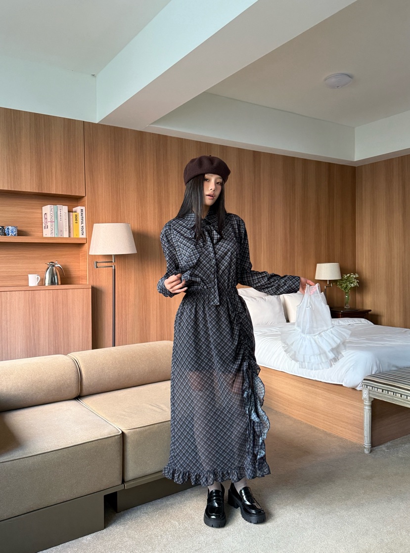 TRIPLE SEVEN東大門㊣直郵女裝新品真品推薦休閑熱賣職業長裙TRIPLE SEVEN長裙