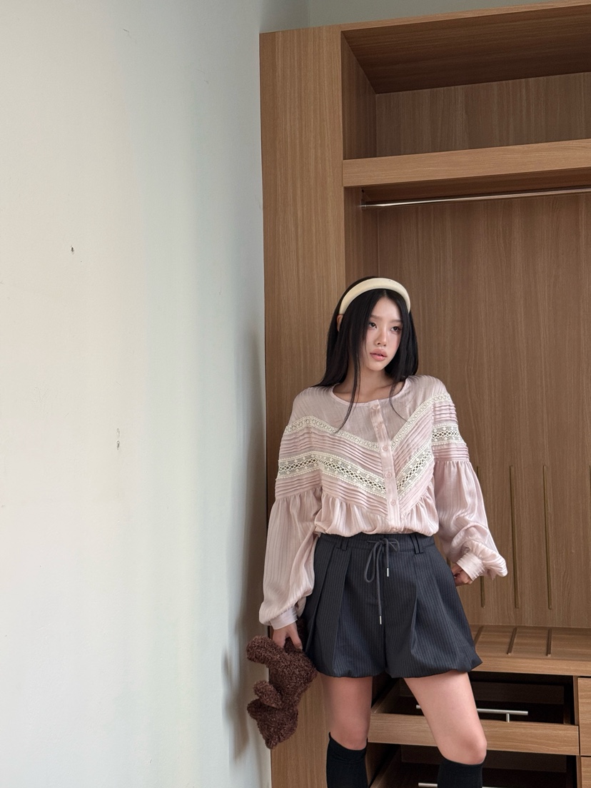 TRIPLE SEVEN東大門㊣直郵女裝新品25秋冬人氣推薦襯衫蕾絲衫TRIPLE SEVEN襯衫/蕾絲衫