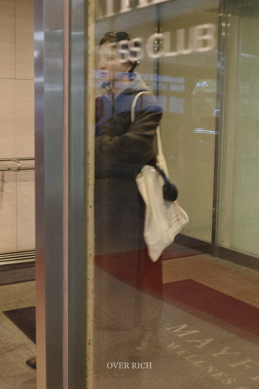 OVER RICH東大門㊣代購女士新品人氣推薦真品熱賣中長款大衣OVER RICH中長款大衣