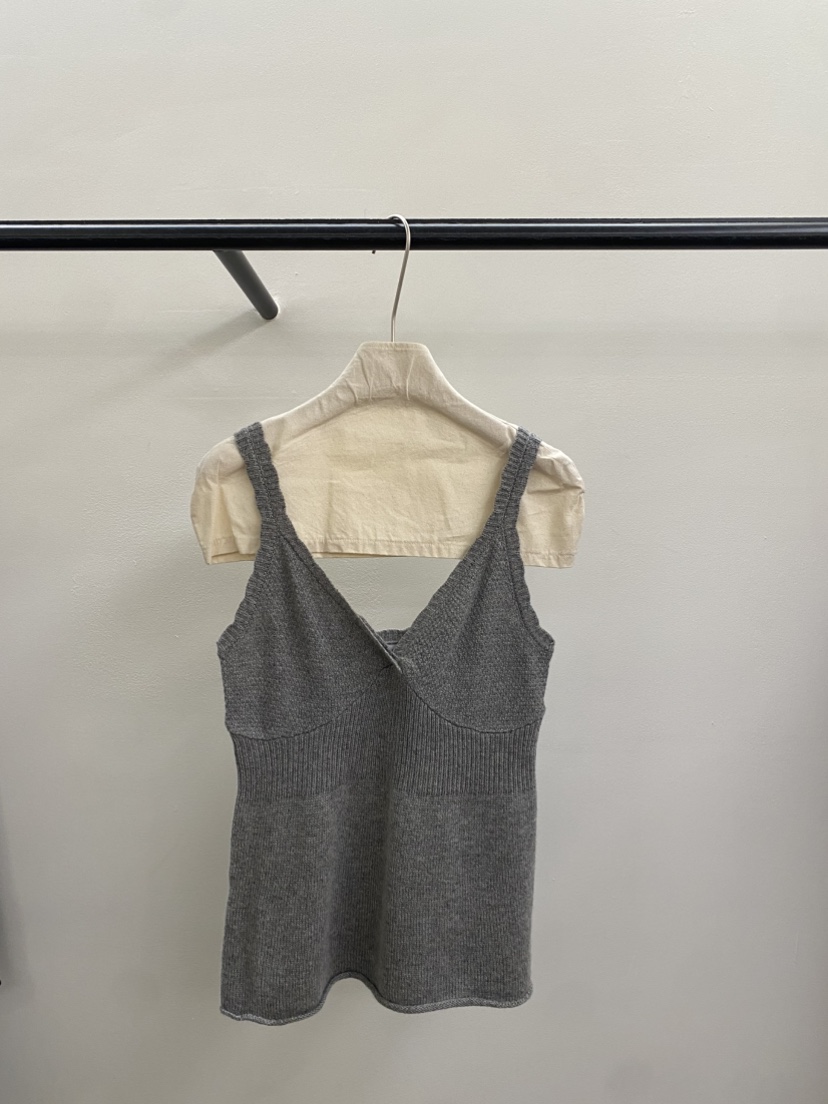 JADEMARKET東大門㊣代購女士新款真品熱賣25秋冬職業吊帶背心JADE MARKET吊帶/背心