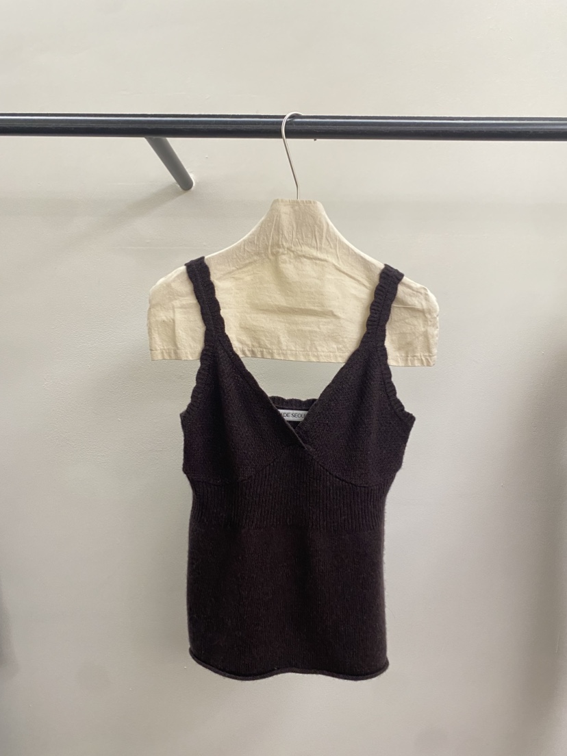 JADEMARKET東大門㊣代購女士新款真品熱賣25秋冬職業吊帶背心JADE MARKET吊帶/背心圖色2