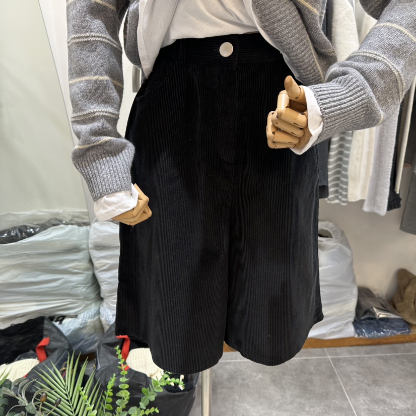 DELIGHT-L韓國代購㊣女士新款25秋冬時尚職業推薦熱賣短褲DELIGHT-L短褲圖色3