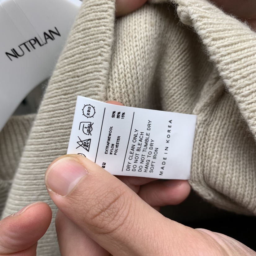 NUTPLAN韓國代購㊣女裝新款休閑時尚職業推薦針織衫含腰帶V領NUTPLAN針織衫