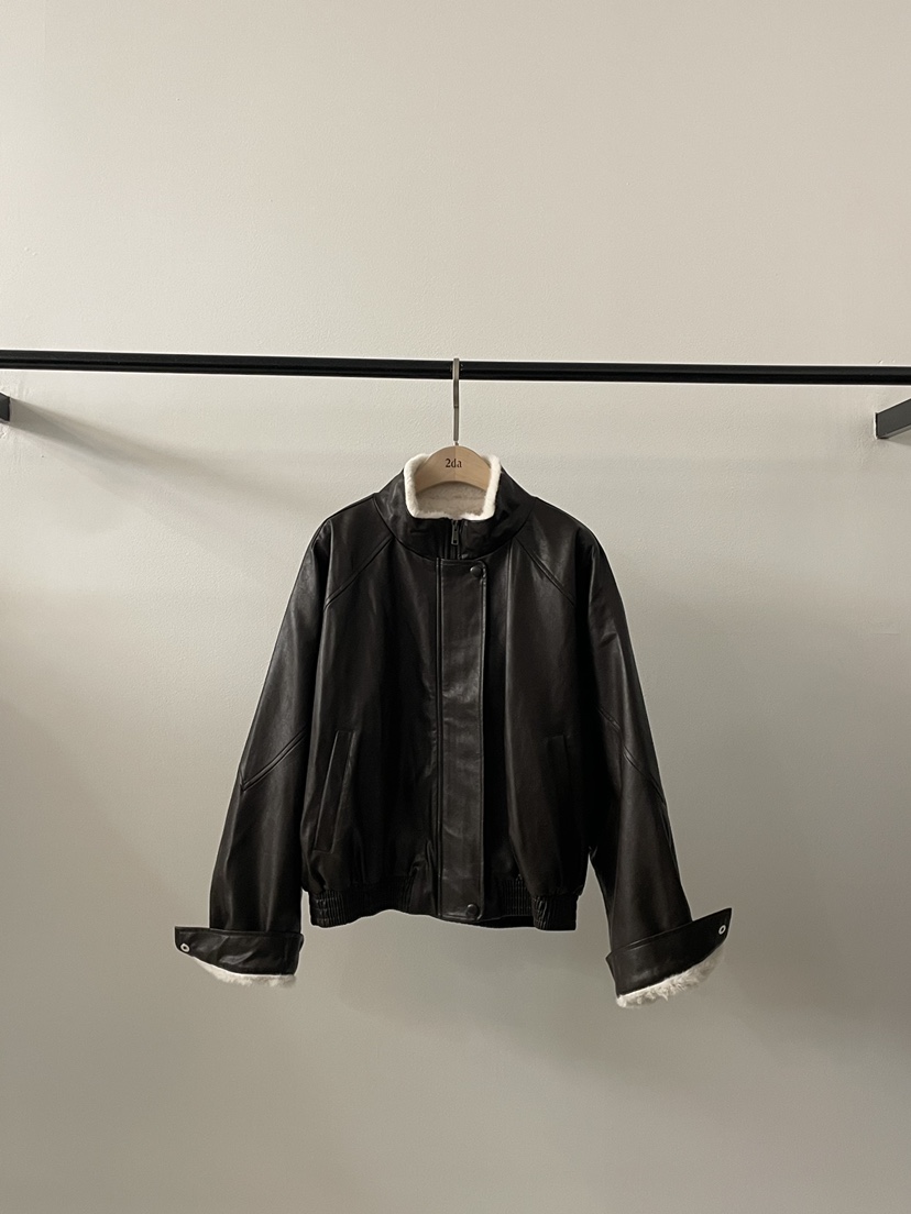 2DA/DARIMI-P東大門㊣實拍女士新品人氣時尚推薦25秋冬皮衣2DA/DARIMI-P皮衣