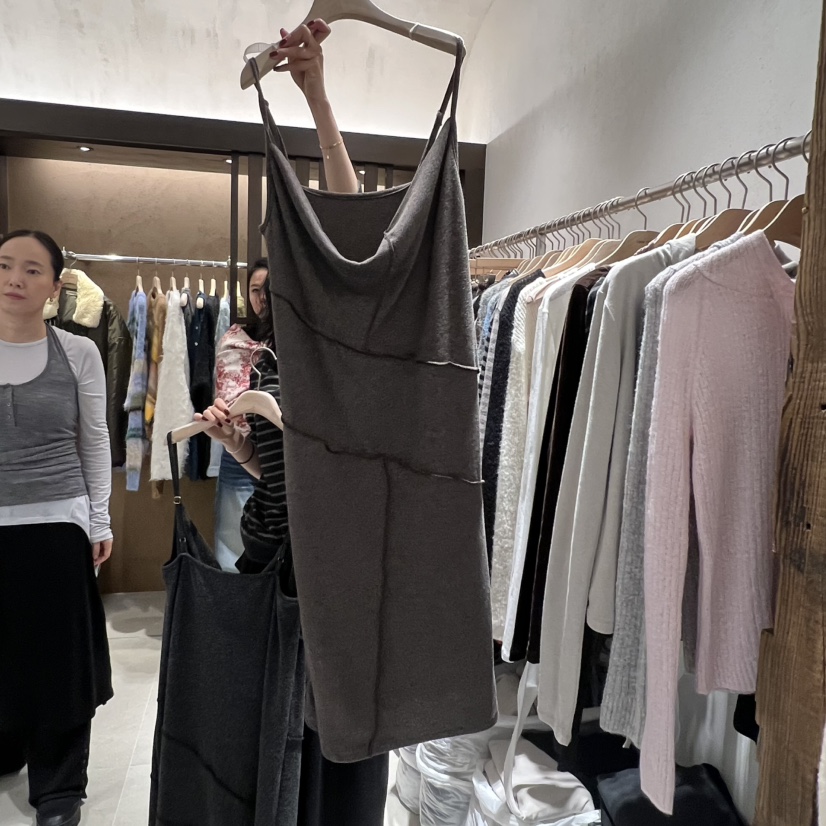 RAWROW東大門㊣直郵女裝新款推薦真品人氣熱賣25秋冬連衣裙RAWROW連衣裙圖色2