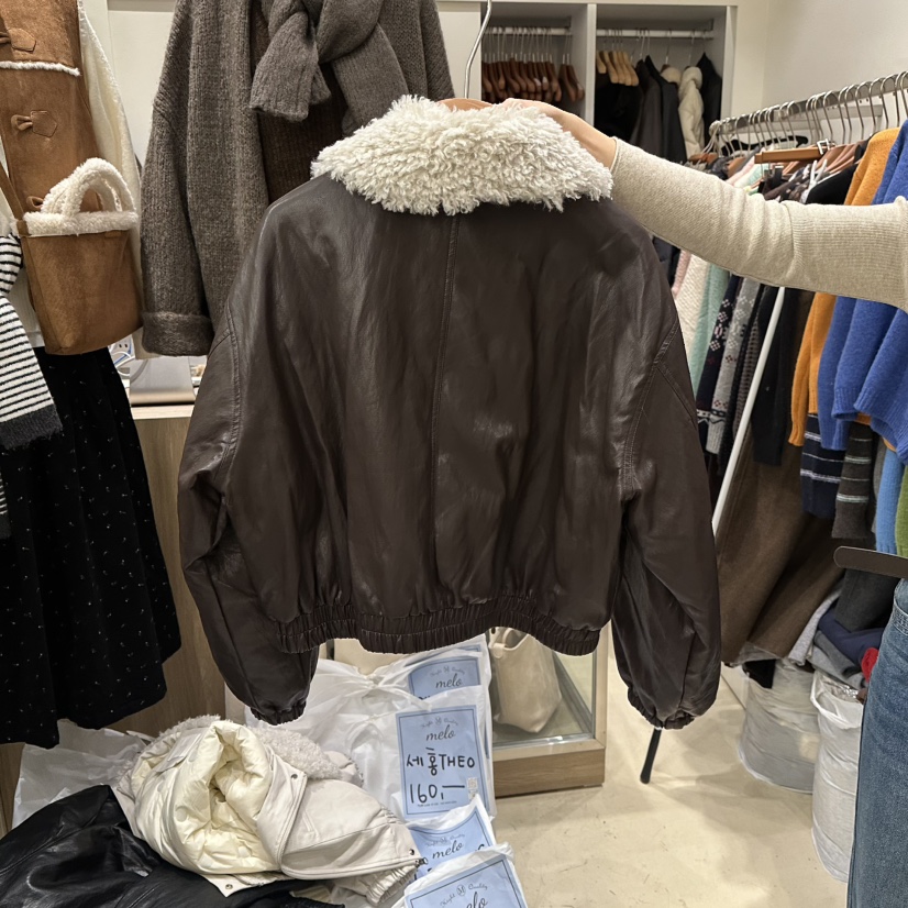 MELO韓國直郵㊣女士新款推薦熱賣時尚真品人氣25秋冬夾克皮革MELO夾克