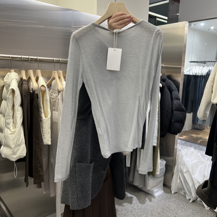 VELVET UNDERGROUND東大門㊣實拍女士新品推薦職業長袖T恤VELVET UNDERGROUND長袖T恤