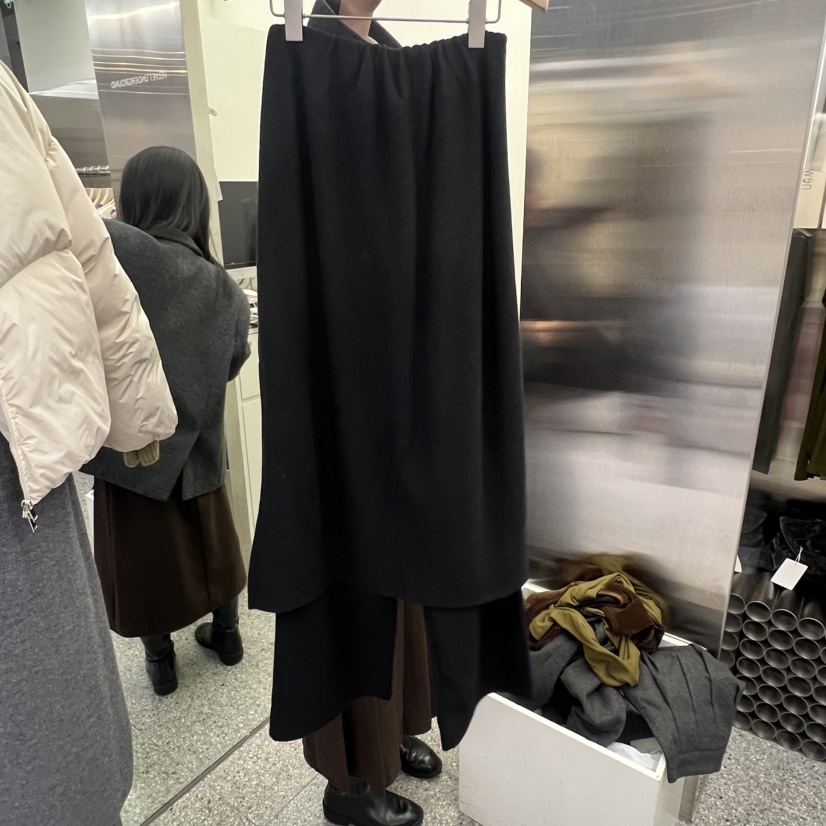 VELVET UNDERGROUND東大門㊣實拍女士新品職業人氣25秋冬裙褲VELVET UNDERGROUND裙褲圖色2