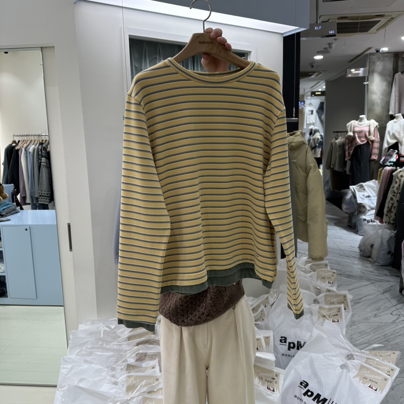 OURMOMENT韓國直郵㊣女裝新款人氣職業真品熱賣休閑長袖T恤OURMOMENT長袖T恤