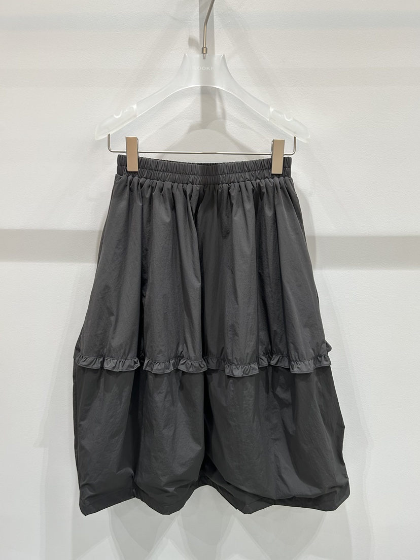 LOOKK東大門㊣實拍女裝新款推薦25秋冬熱賣人氣休閑職業長裙LOOKK長裙