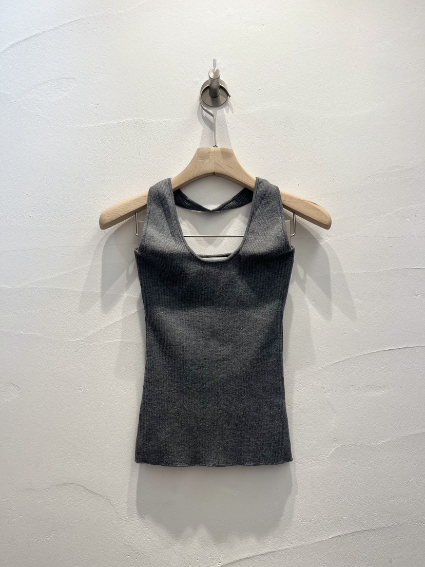 BROWN PAPER-S韓國直郵㊣女士新品熱賣休閑人氣25秋冬吊帶背心BROWN PAPER-S吊帶/背心圖色1