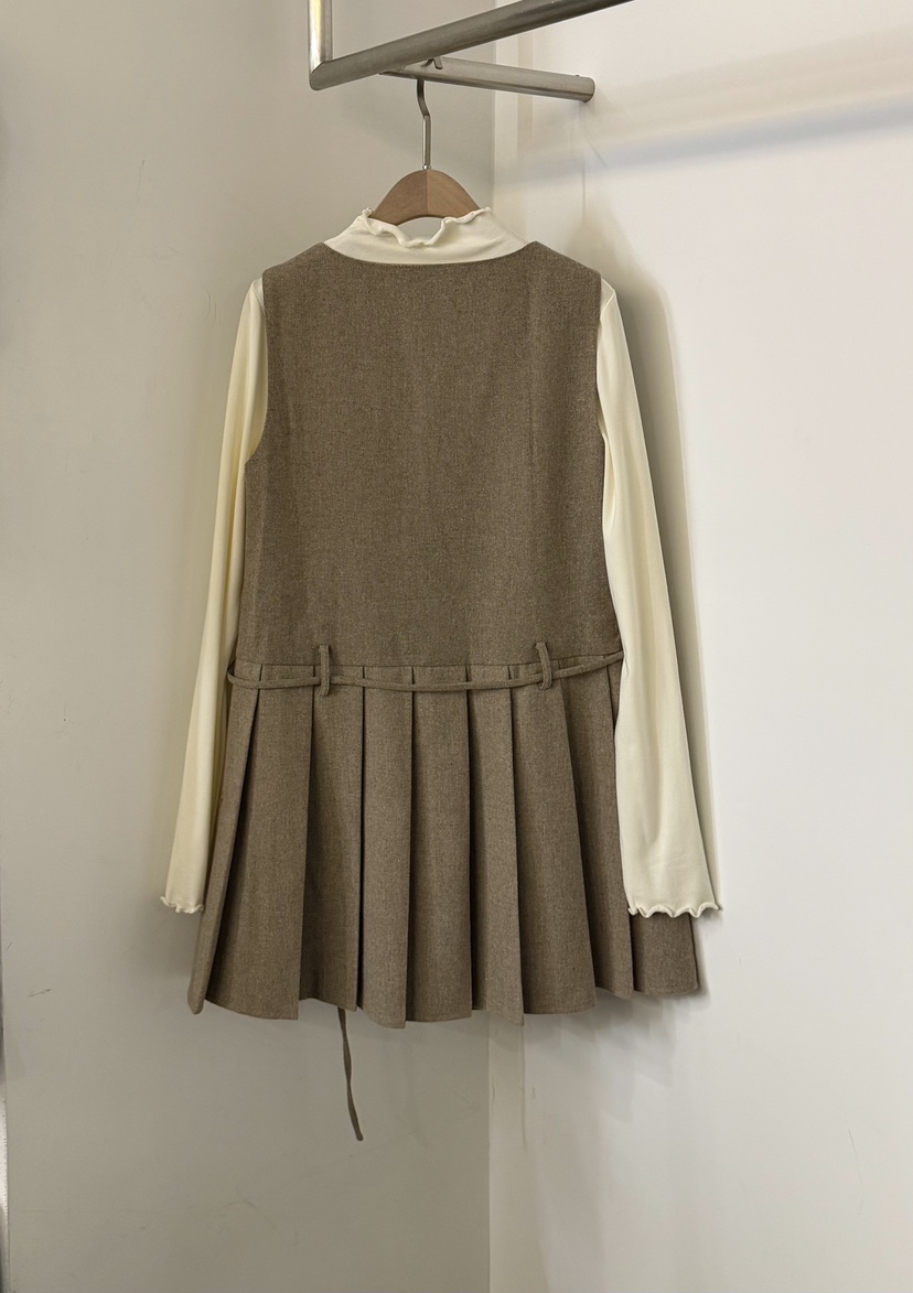 TWENTY FOUR SEVEN24-7東大門㊣直郵女士新款25秋冬套裝兩件套TEWNTY FOUR SEVEN24-7套裝