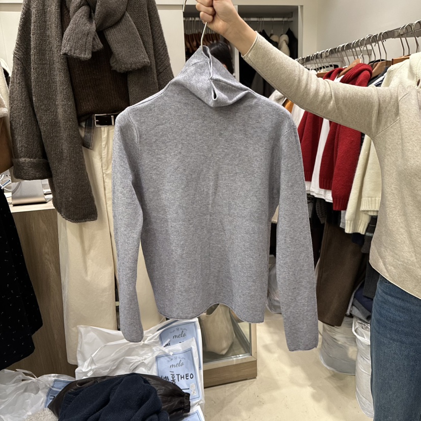 MELO東大門㊣實拍女裝新款真品推薦職業25秋冬時尚熱賣長袖T恤MELO長袖T恤圖色3