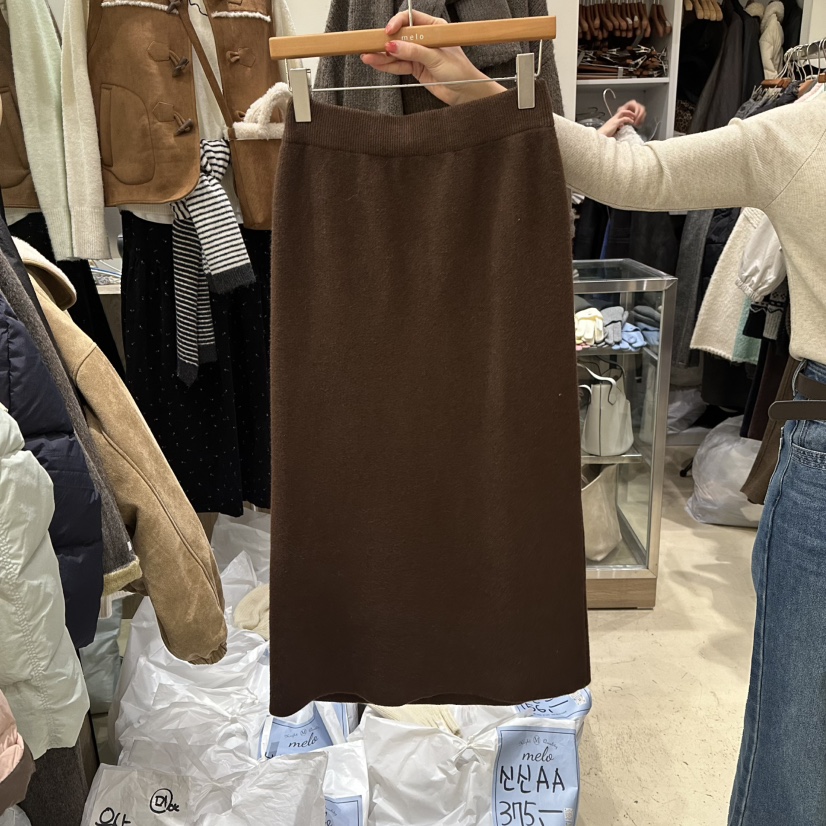 MELO東大門㊣代購女裝新款時尚熱賣真品休閑25秋冬職業長裙MELO長裙圖色3