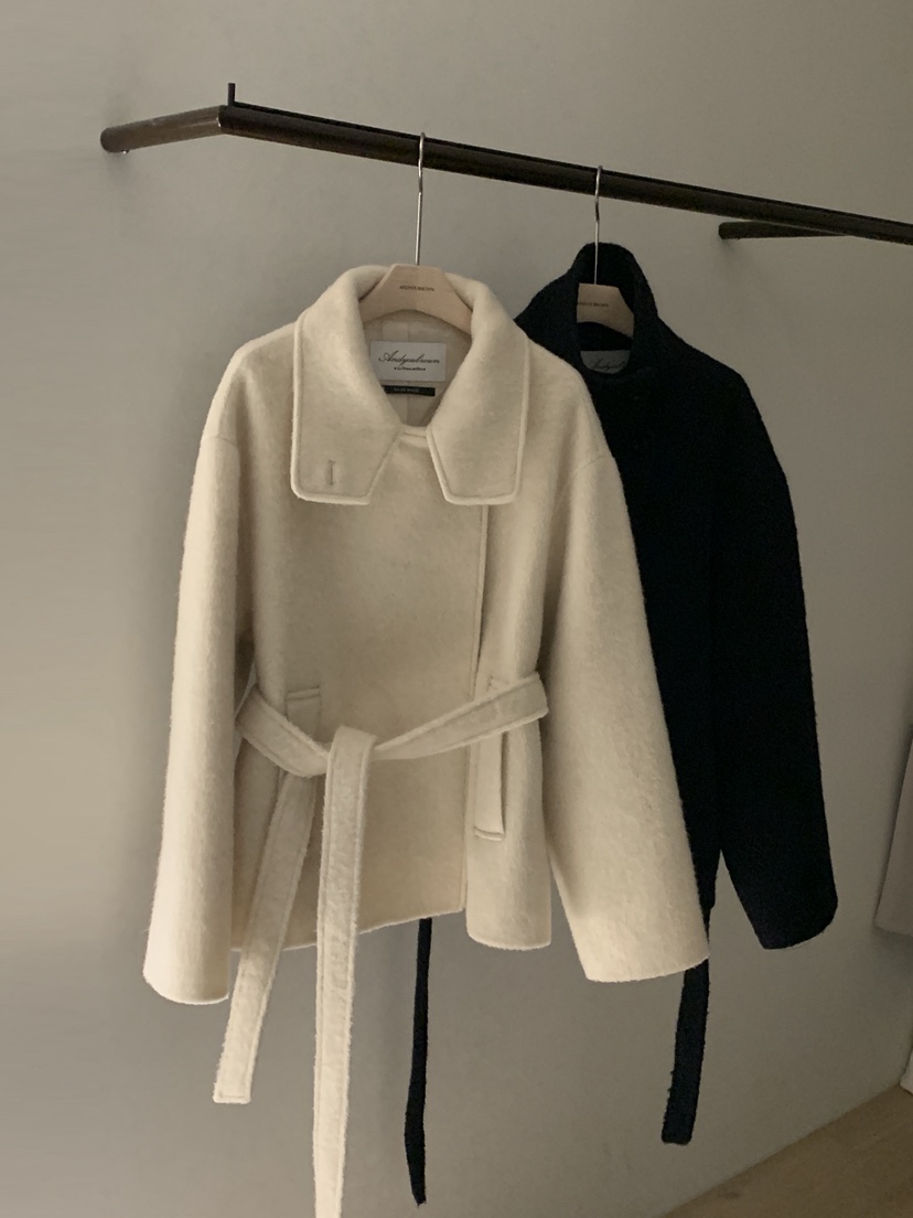 ANDYOUBROWN韓國直郵㊣女士新款休閑短款大衣含腰帶手工高領ANDYOUBROWN短款大衣