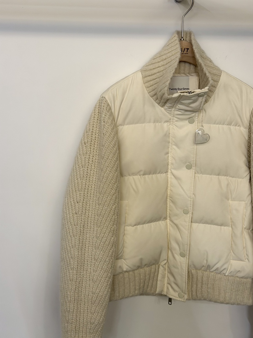 TWENTY FOUR SEVEN24-7韓國直郵㊣女士新品熱賣針織衫羊毛填充絨TEWNTY FOUR SEVEN24-7針織衫