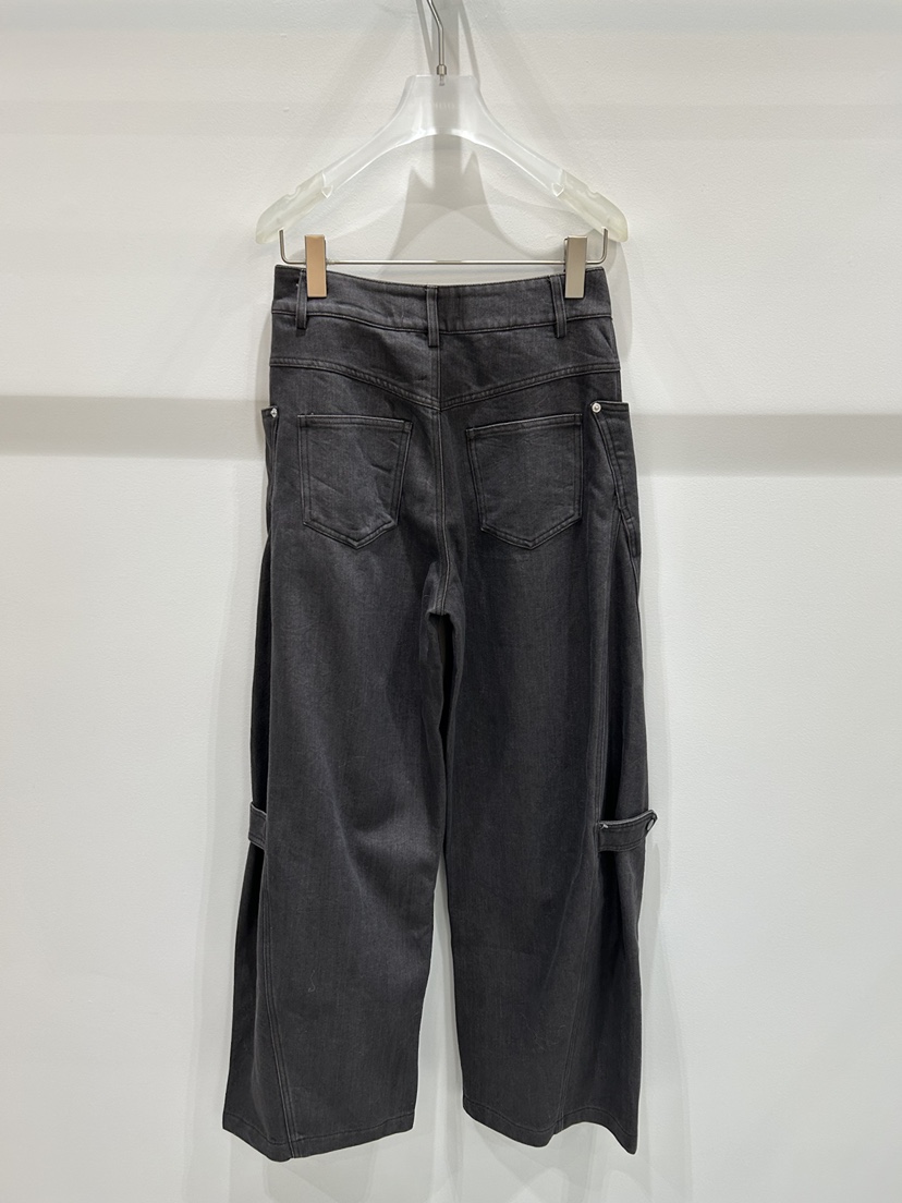 LOOKK東大門㊣直郵女士新款人氣真品職業推薦熱賣牛仔褲含飾品LOOKK牛仔褲