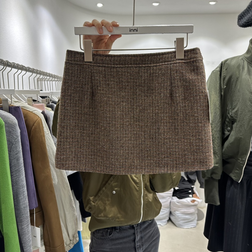 INNI東大門㊣直郵女裝新款休閑時尚職業25秋冬真品熱賣短裙inni短裙圖色2