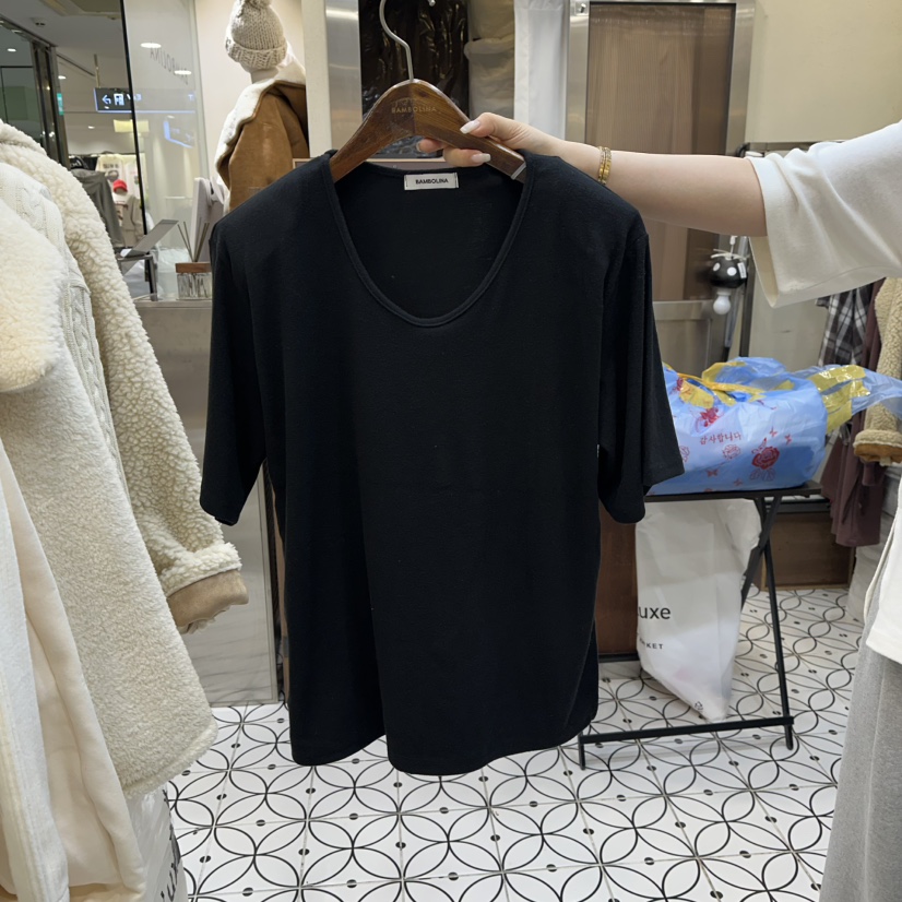 BAMBOLINA韓國代購㊣女裝新品人氣真品職業熱賣推薦T恤羊毛BAMBOLINAT恤圖色2
