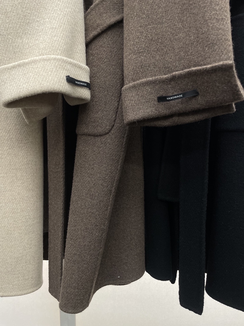 MILUI韓國直郵㊣女士新款職業熱賣時尚推薦中長款大衣含腰帶MILUI中長款大衣