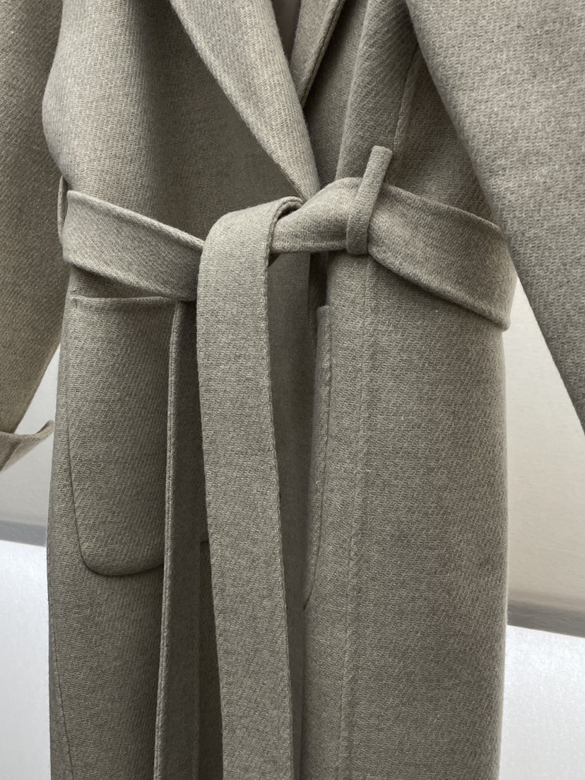 MILUI韓國直郵㊣女士新款職業熱賣時尚推薦中長款大衣含腰帶MILUI中長款大衣