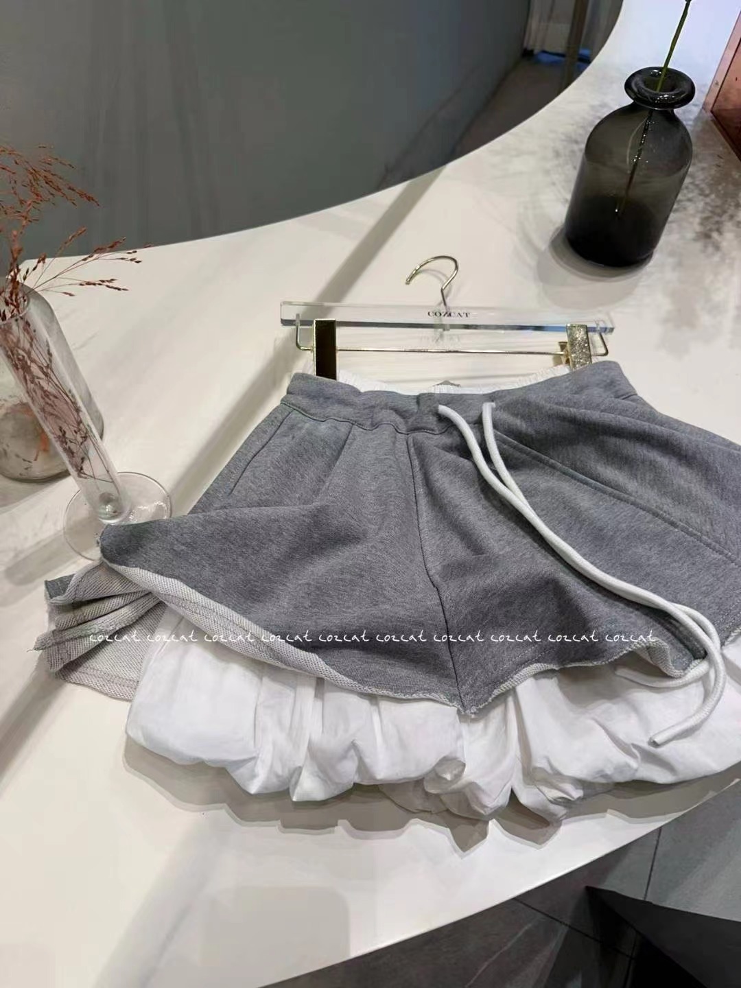 COZCAT-코즈켓-T東大門㊣直郵女士新品時尚真品職業推薦裙褲COZCAT裙褲