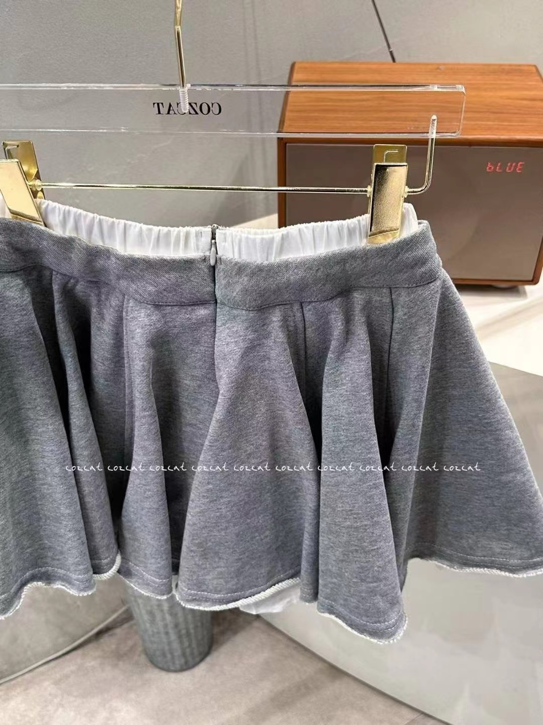 COZCAT-코즈켓-T東大門㊣直郵女士新品時尚真品職業推薦裙褲COZCAT裙褲