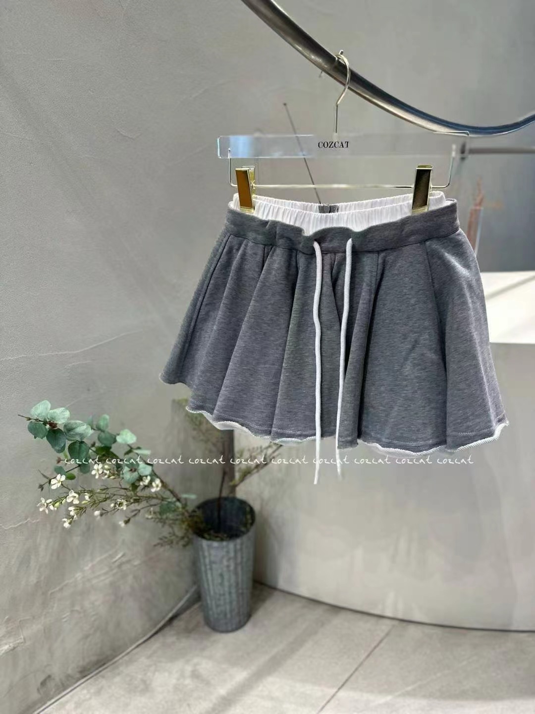 COZCAT-코즈켓-T東大門㊣直郵女士新品時尚真品職業推薦裙褲COZCAT裙褲
