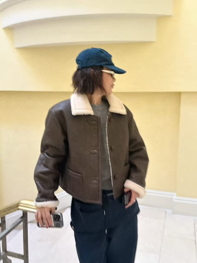 OLI SEOUL東大門㊣直郵女士新款25秋冬推薦職業休閑短款棉服OLI SEOUL短款棉服