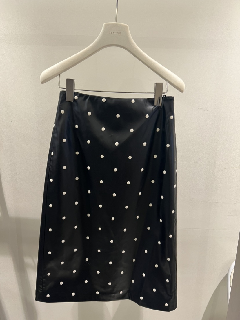 MENTOR東大門㊣直郵女士新款熱賣時尚真品人氣半身裙中短裙MENTOR半身裙/中短裙