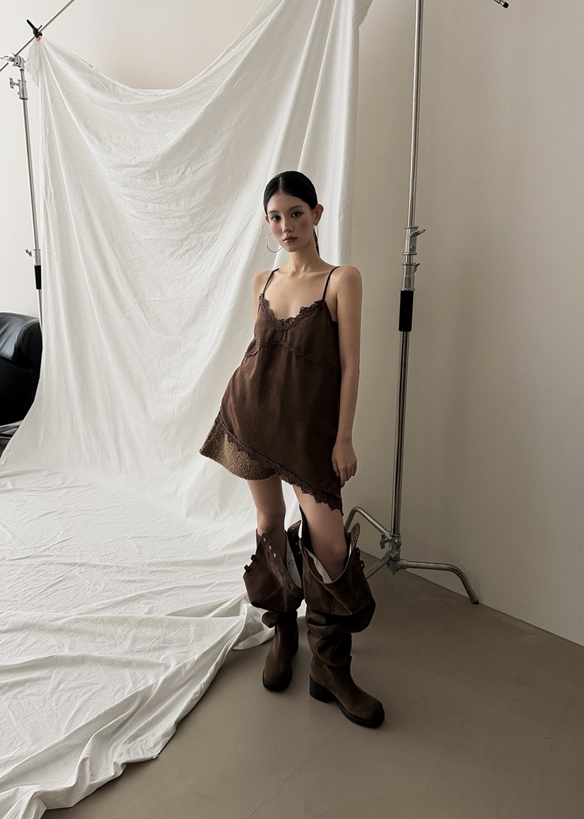 AMOOD東大門㊣直郵女裝新品休閑25秋冬人氣時尚熱賣衛衣拉鏈AMOOD衛衣