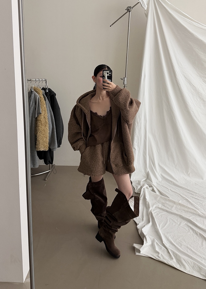 AMOOD東大門㊣直郵女裝新品休閑25秋冬人氣時尚熱賣衛衣拉鏈AMOOD衛衣