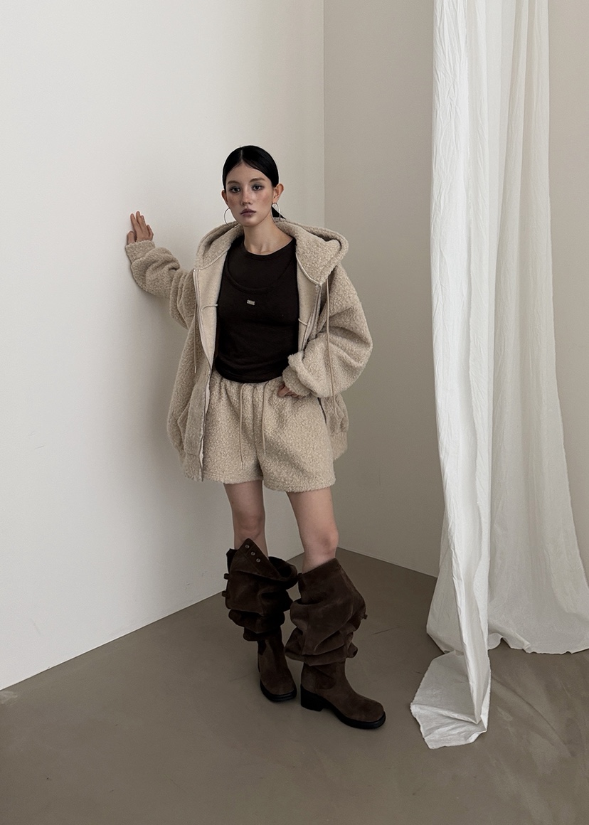 AMOOD東大門㊣直郵女裝新品休閑25秋冬人氣時尚熱賣衛衣拉鏈AMOOD衛衣