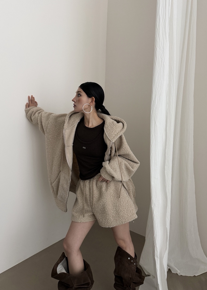 AMOOD東大門㊣直郵女裝新品休閑25秋冬人氣時尚熱賣衛衣拉鏈AMOOD衛衣