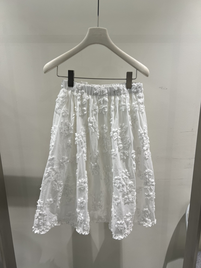 MENTOR東大門㊣代購女裝新款時尚休閑熱賣推薦半身裙中短裙MENTOR半身裙/中短裙