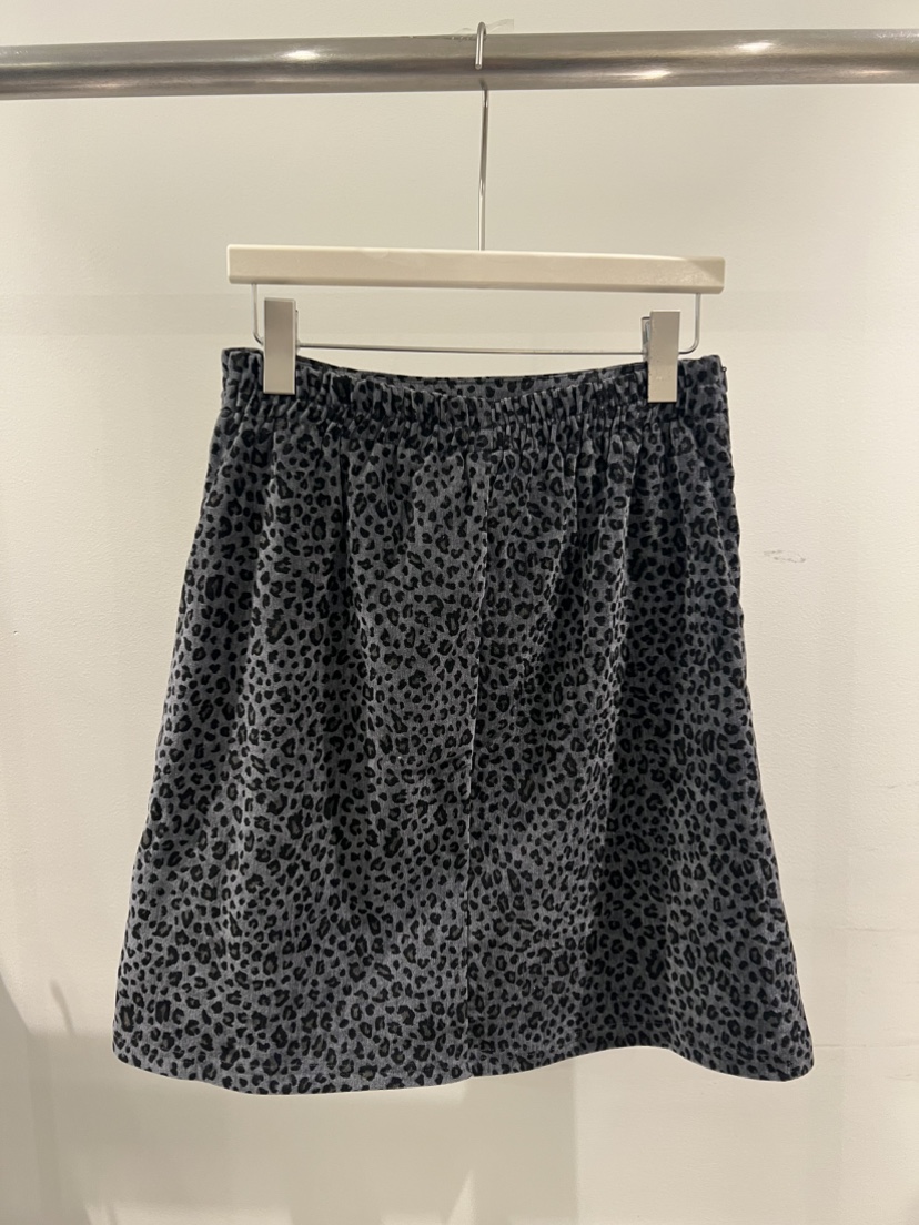 MENTOR東大門㊣代購女士新品熱賣人氣真品職業時尚推薦短裙MENTOR短裙