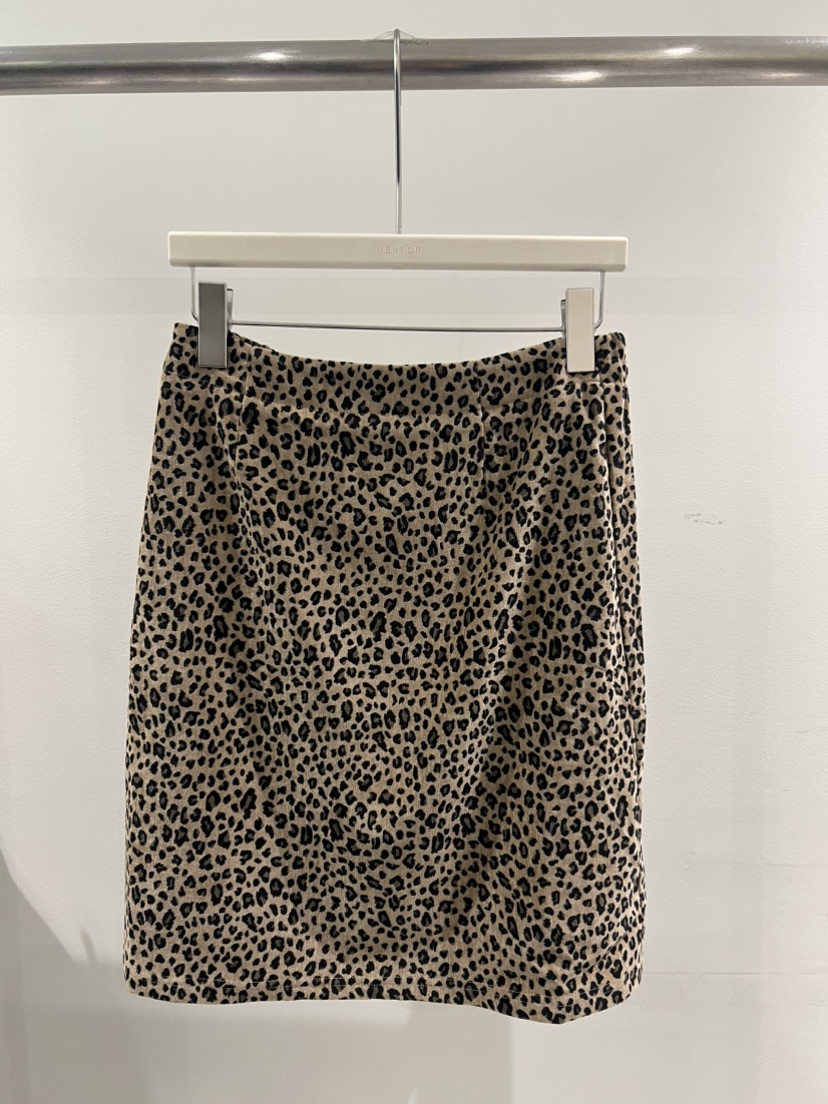 MENTOR東大門㊣代購女士新品熱賣人氣真品職業時尚推薦短裙MENTOR短裙