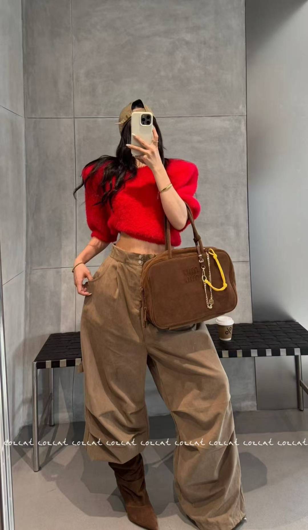 COZCAT-코즈켓-T東大門㊣代購女士新品時尚職業針織衫貂皮COZCAT針織衫圖色3