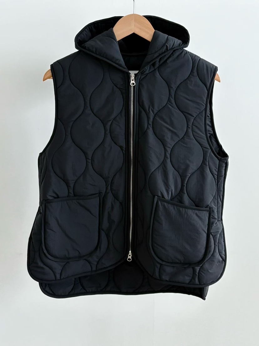 BINUS韓國代購㊣女士新品休閑推薦職業真品熱賣馬甲絎縫連帽BINUS馬甲