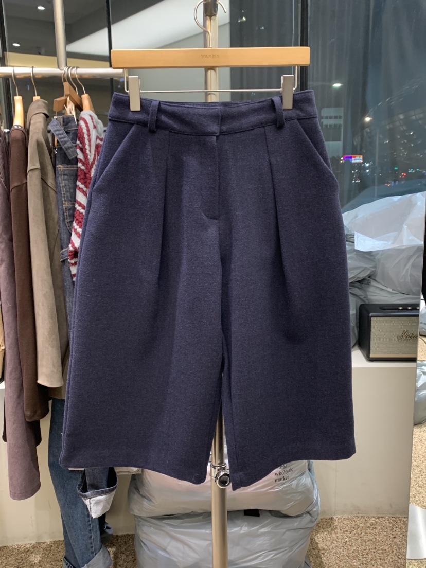 VAARA東大門㊣實拍女裝新品人氣熱賣25秋冬時尚職業休閑短褲VAARA短褲圖色2