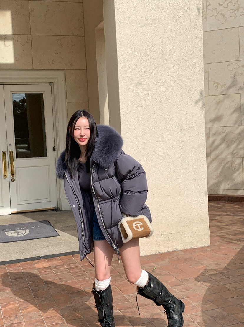 REVE CITE-L東大門㊣直郵女裝新品推薦真品短款羽絨服狐貍REVE CITE短款羽絨服