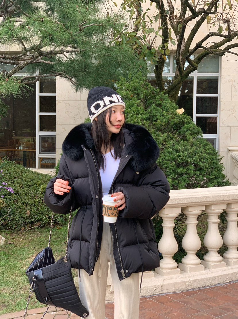 REVE CITE-L東大門㊣直郵女裝新品推薦真品短款羽絨服狐貍REVE CITE短款羽絨服