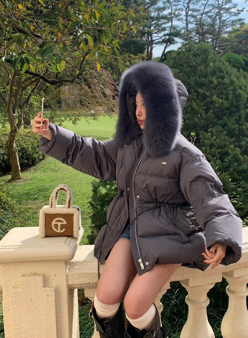 REVE CITE-L東大門㊣直郵女裝新品推薦真品短款羽絨服狐貍REVE CITE短款羽絨服圖色2