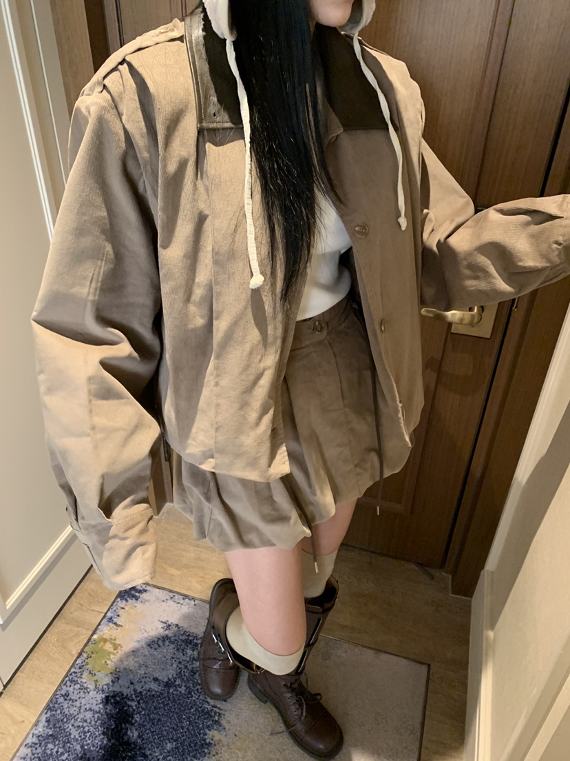 BADCALM韓國直郵㊣女裝新品時尚人氣推薦真品熱賣裙褲燈芯絨BADCALM裙褲