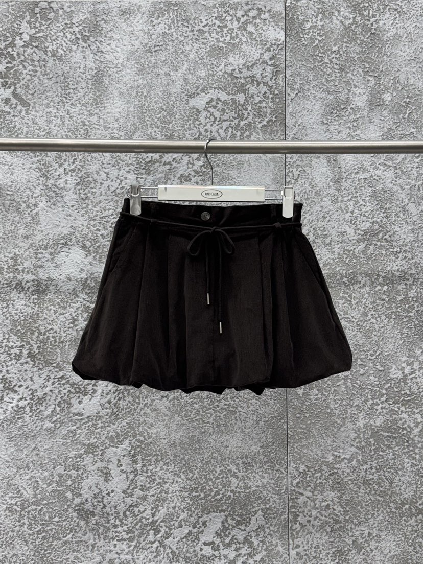 BADCALM韓國直郵㊣女裝新品時尚人氣推薦真品熱賣裙褲燈芯絨BADCALM裙褲圖色2