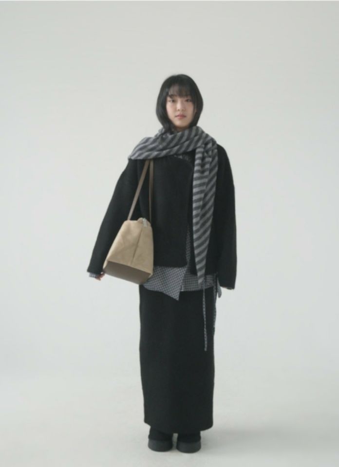 EBADA韓國代購㊣女裝新款熱賣休閑時尚推薦人氣圍巾披肩披肩EBADA圍巾/披肩