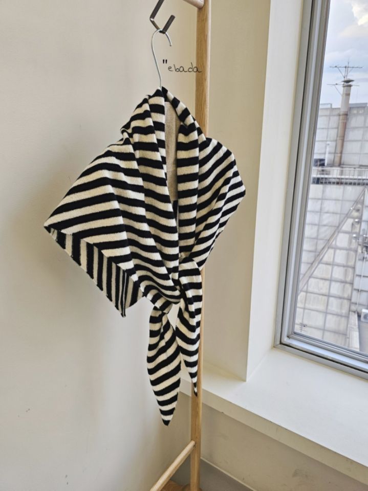 EBADA韓國代購㊣女裝新款熱賣休閑時尚推薦人氣圍巾披肩披肩EBADA圍巾/披肩